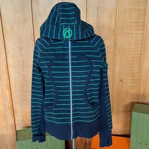 Lululemon 💚💙 Scuba Hoodie!